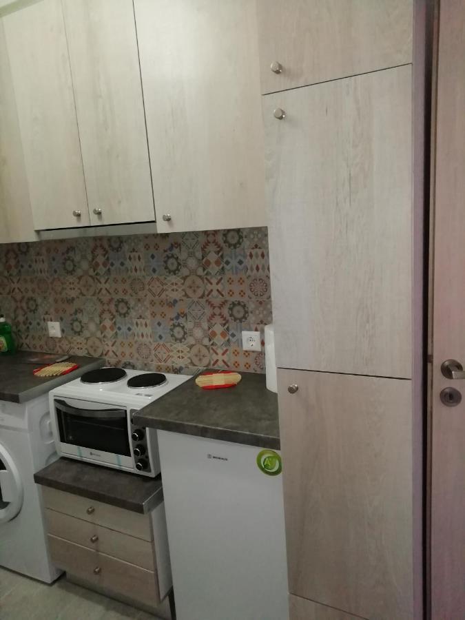 Cute Apartmnet in Thiseio Athen Exterior foto
